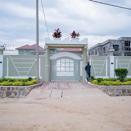 The City Block Apartment Bujumbura Exterior photo